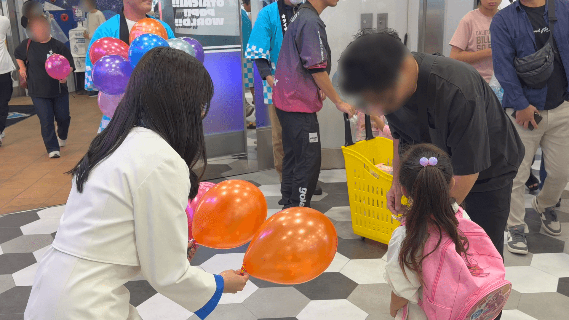 愛知西尾店オープンの様子